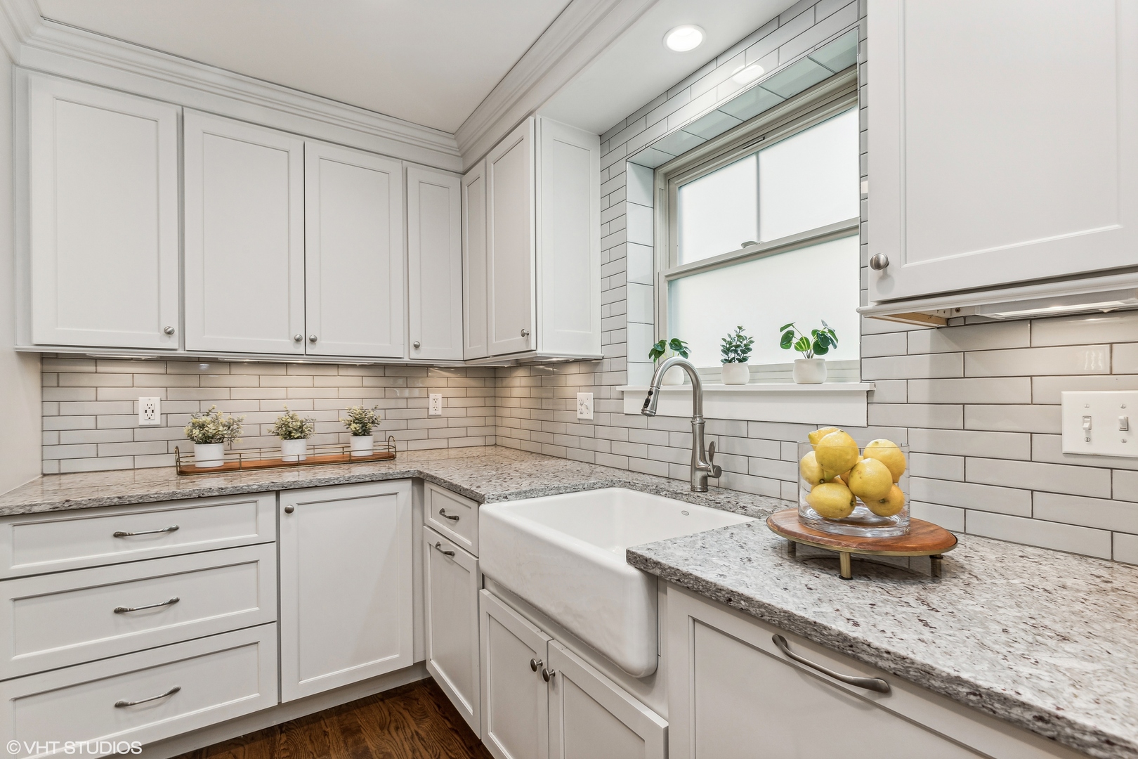 1007 Harris Road Grayslake, IL 60030 - Photo 8 of 32