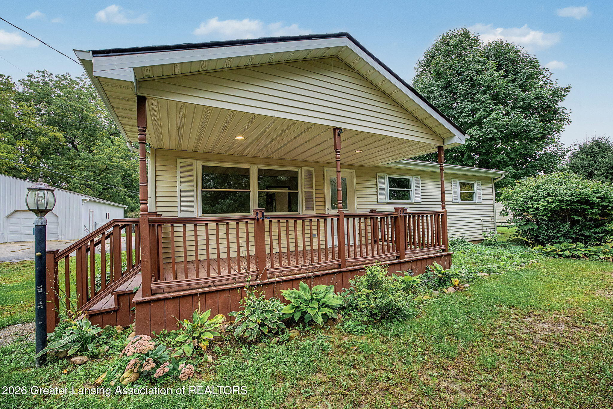 5427 Shepper Road Stockbridge, MI 49285 - Photo 22 of 30 Porch