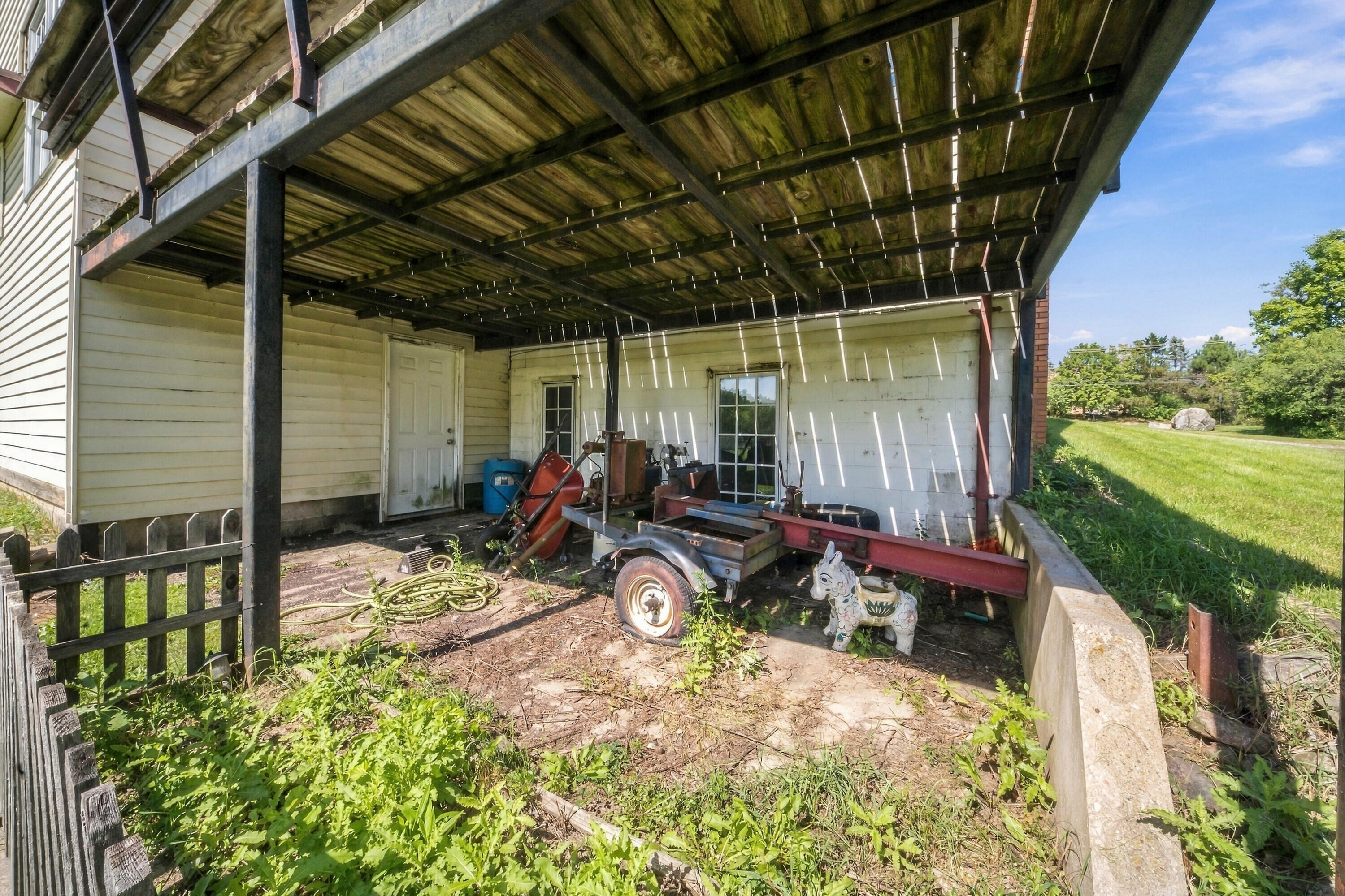 51265 Powell Road Plymouth, MI 48170 - Photo 7 of 46 006_37