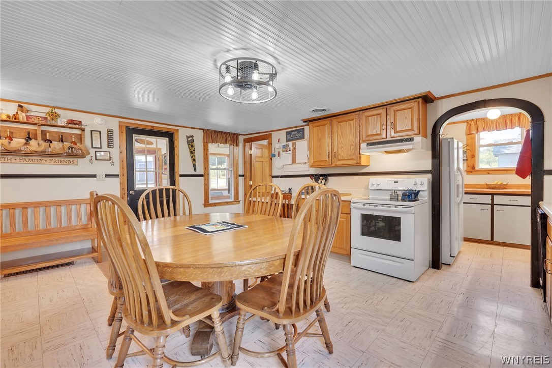 1957 Schwab Road Sheldon, NY 14167 - Photo 14 of 50 Eat-in kitchen