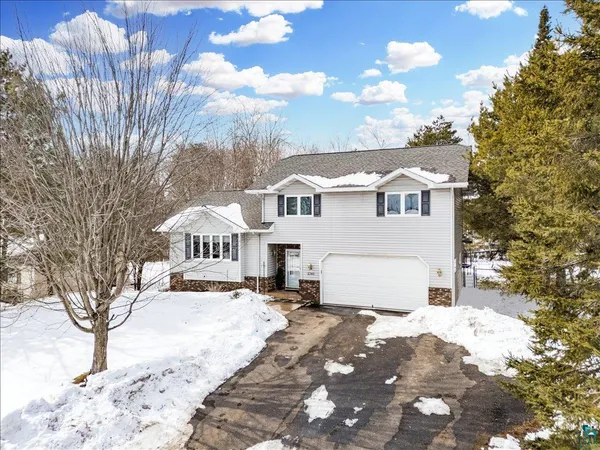 $425,000 | 2360 Apple Ridge Drive, Duluth, MN 55811