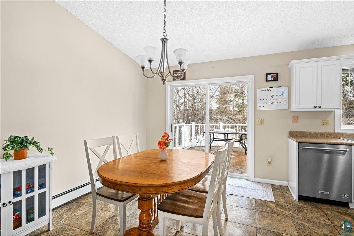 2360 Apple Ridge Drive Duluth, MN 55811 - Photo 8 of 34