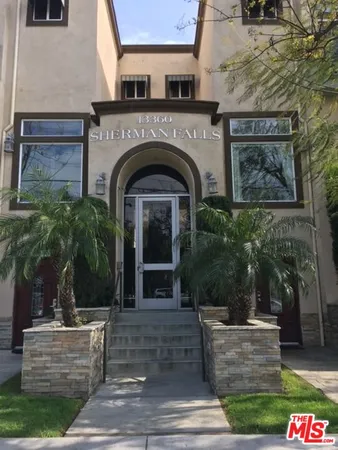 $825,000 | 13360 Burbank Boulevard, Unit 10, Sherman Oaks, CA 91401