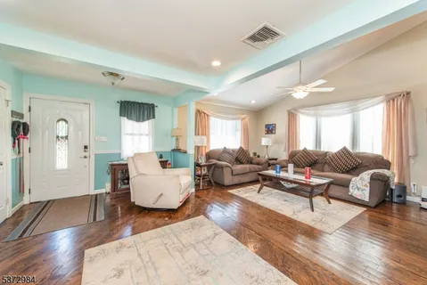 $799,000 | 74 Longview Avenue, Lake Hiawatha, NJ 07034