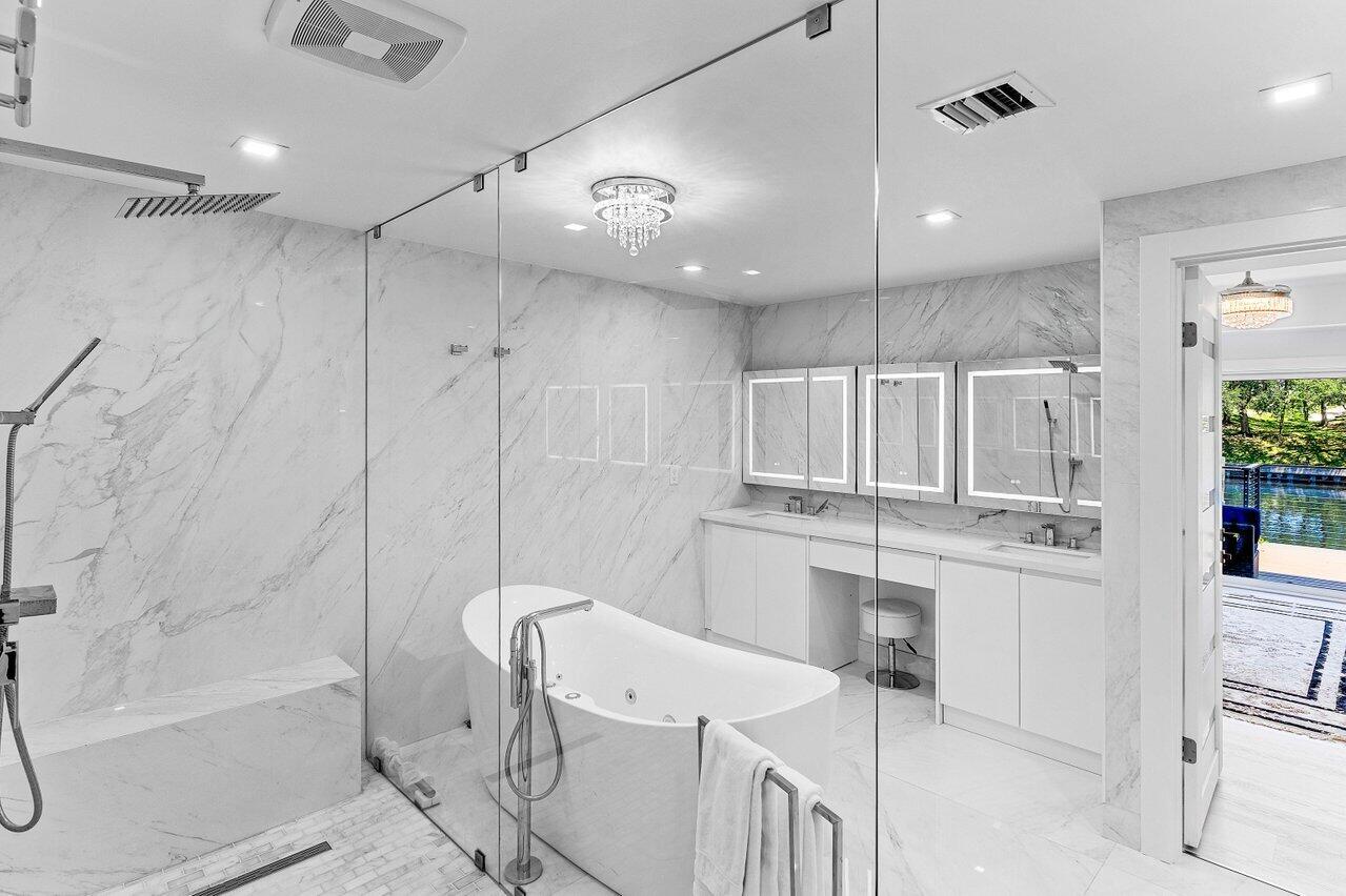 5282 Boca Marina Circle South Boca Raton, FL 33487 - Photo 13 of 40 029-5280BocaMarinaCircleSouth-BocaRaton-