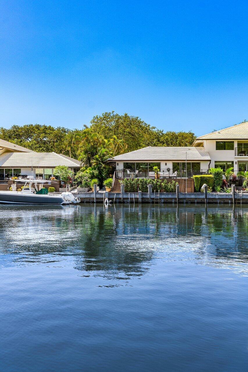 5282 Boca Marina Circle South Boca Raton, FL 33487 - Photo 35 of 40 040-5280BocaMarinaCircleSouth-BocaRaton-