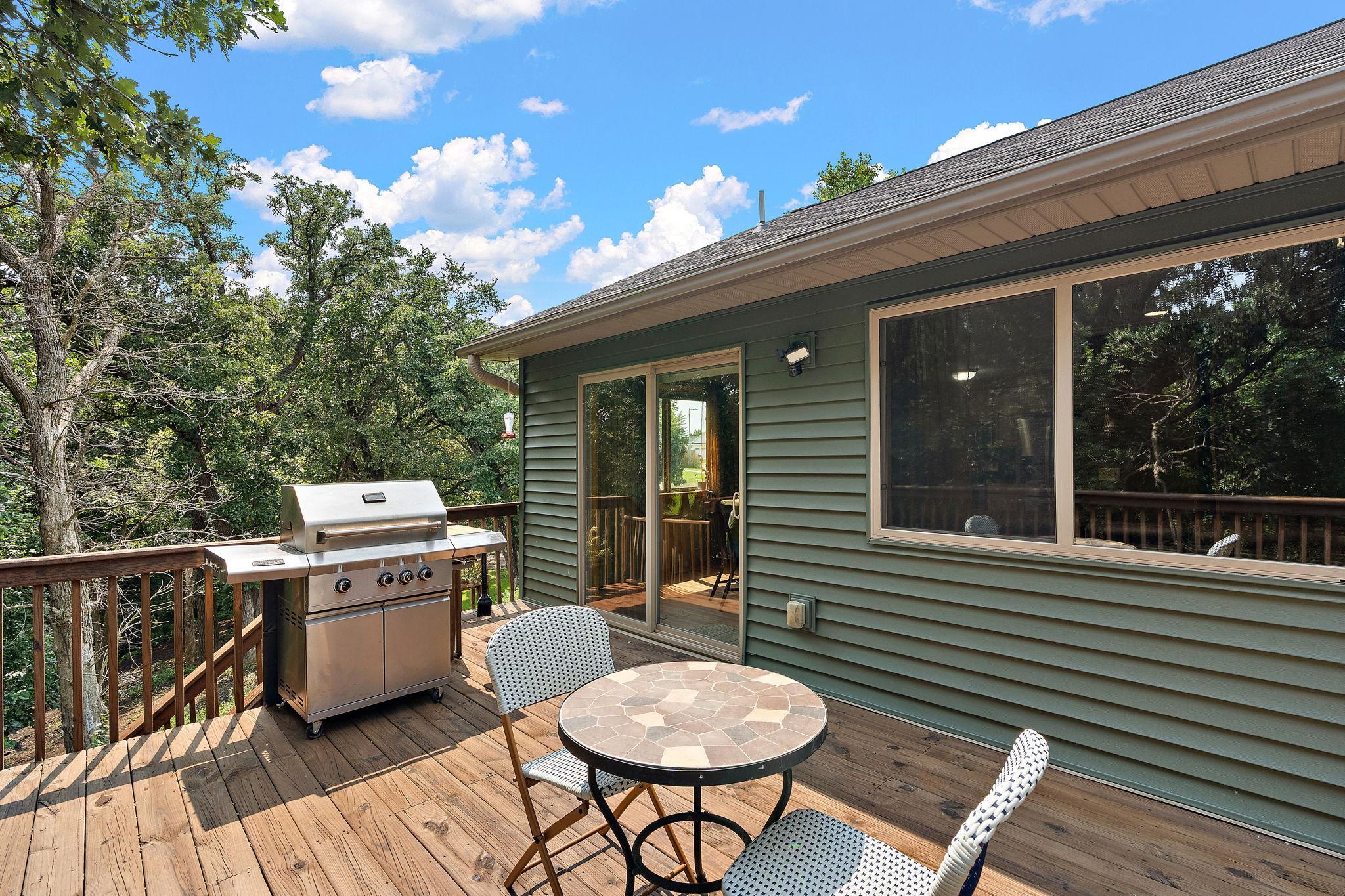 2823 Dunlap Lane Southeast Rochester, MN 55904 - Photo 5 of 66 Gallery Image 5