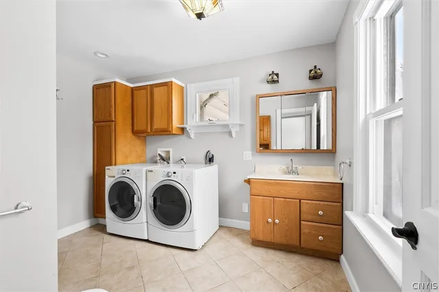 $2,750 | 6982 Webster Road, Auburn, NY 13021