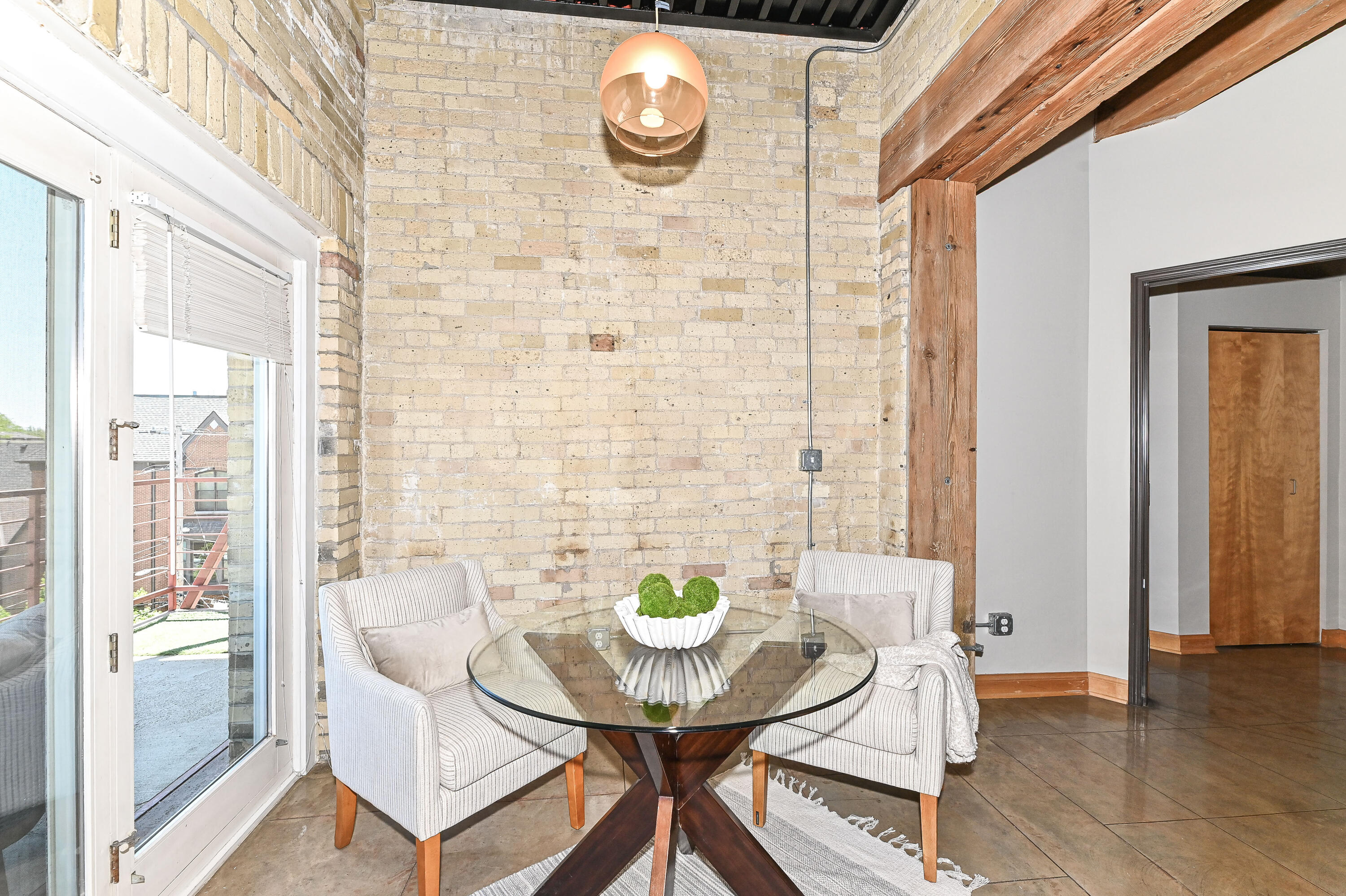 904 East Pearson Street, Unit 401 Milwaukee, WI 53202 - Photo 10 of 43 Pearson-10