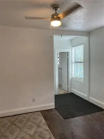 $1,450 | 401 Colonia Lane East, Unit 17, Nokomis, FL 34275