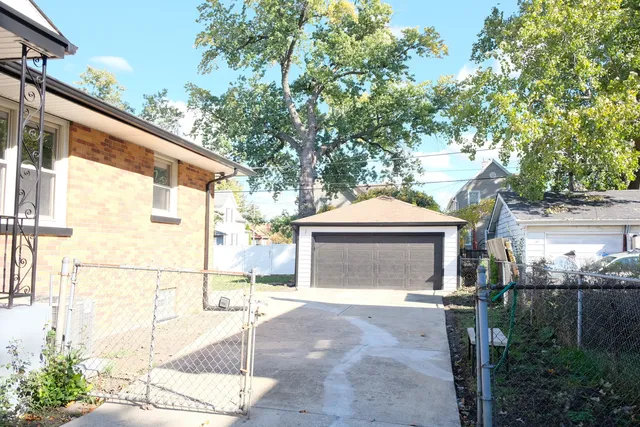 $345,000 | 407 North 2nd Avenue, Maywood, IL 60153