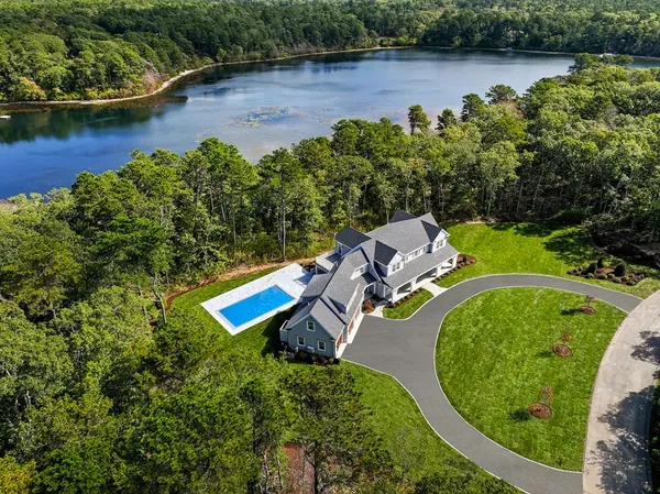 $6,888,000 | 19 Walkerwoods Drive, Harwich, MA 02645