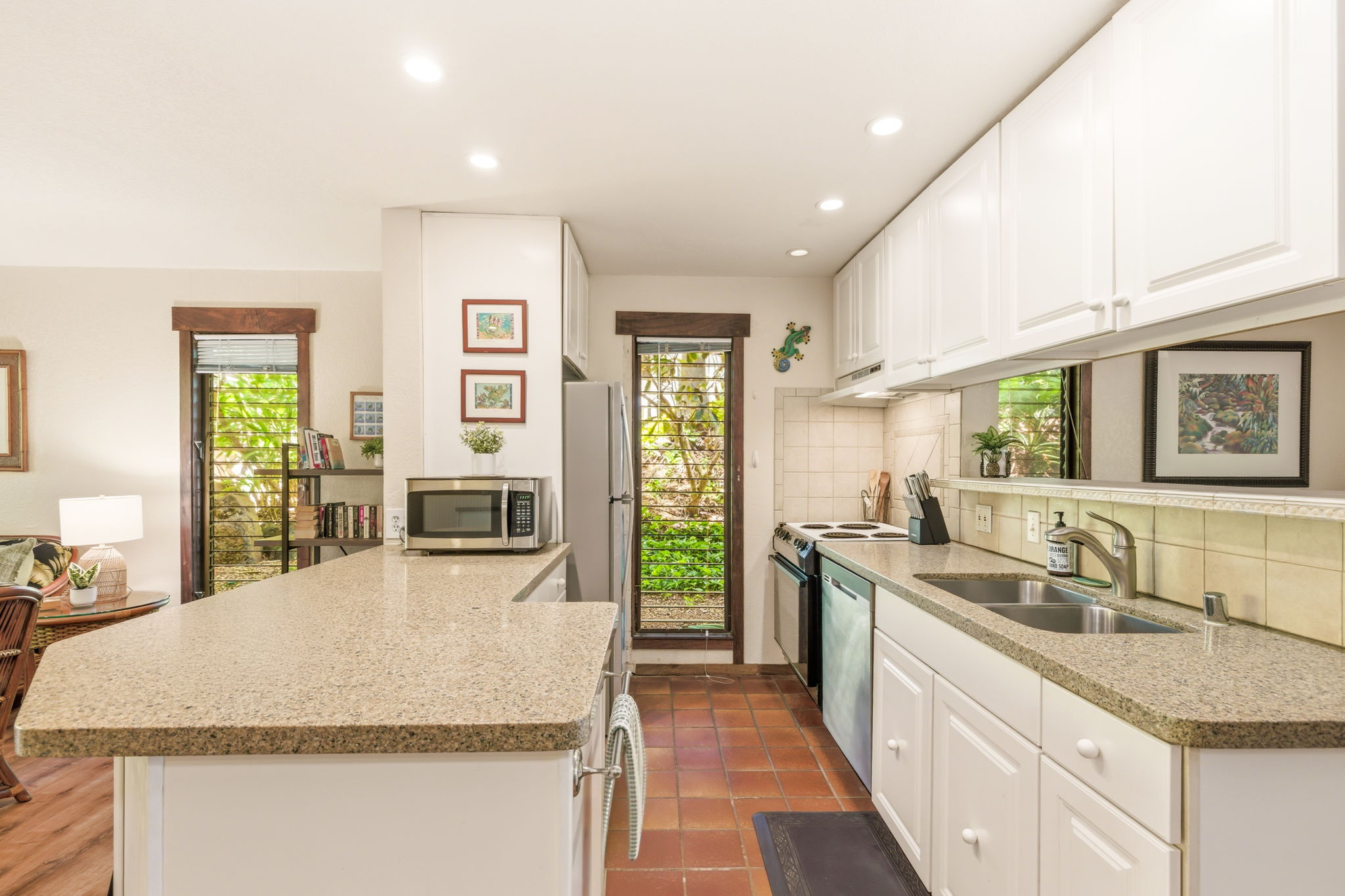 2721 Poipu Road, Unit 100 Koloa, HI 96756 - Photo 8 of 26