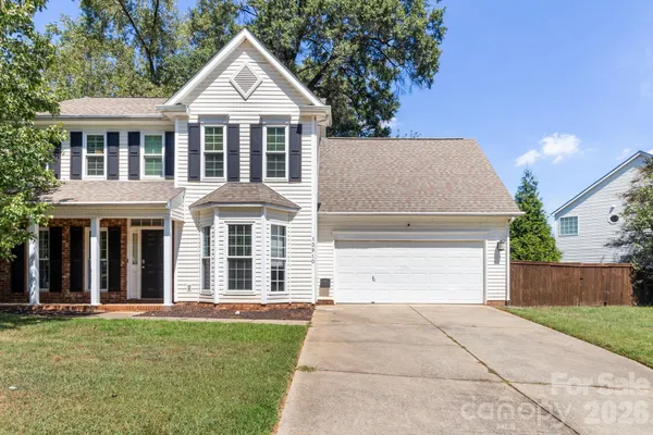 $450,000 | 13910 Hatton Cross Drive, Charlotte, NC 28278