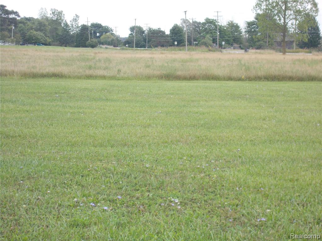 32 32 Mile Road New Haven, MI 48050 - Photo 6 of 7