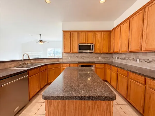 $350,000 | 7617 Nightfall Drive, Denton, TX 76210