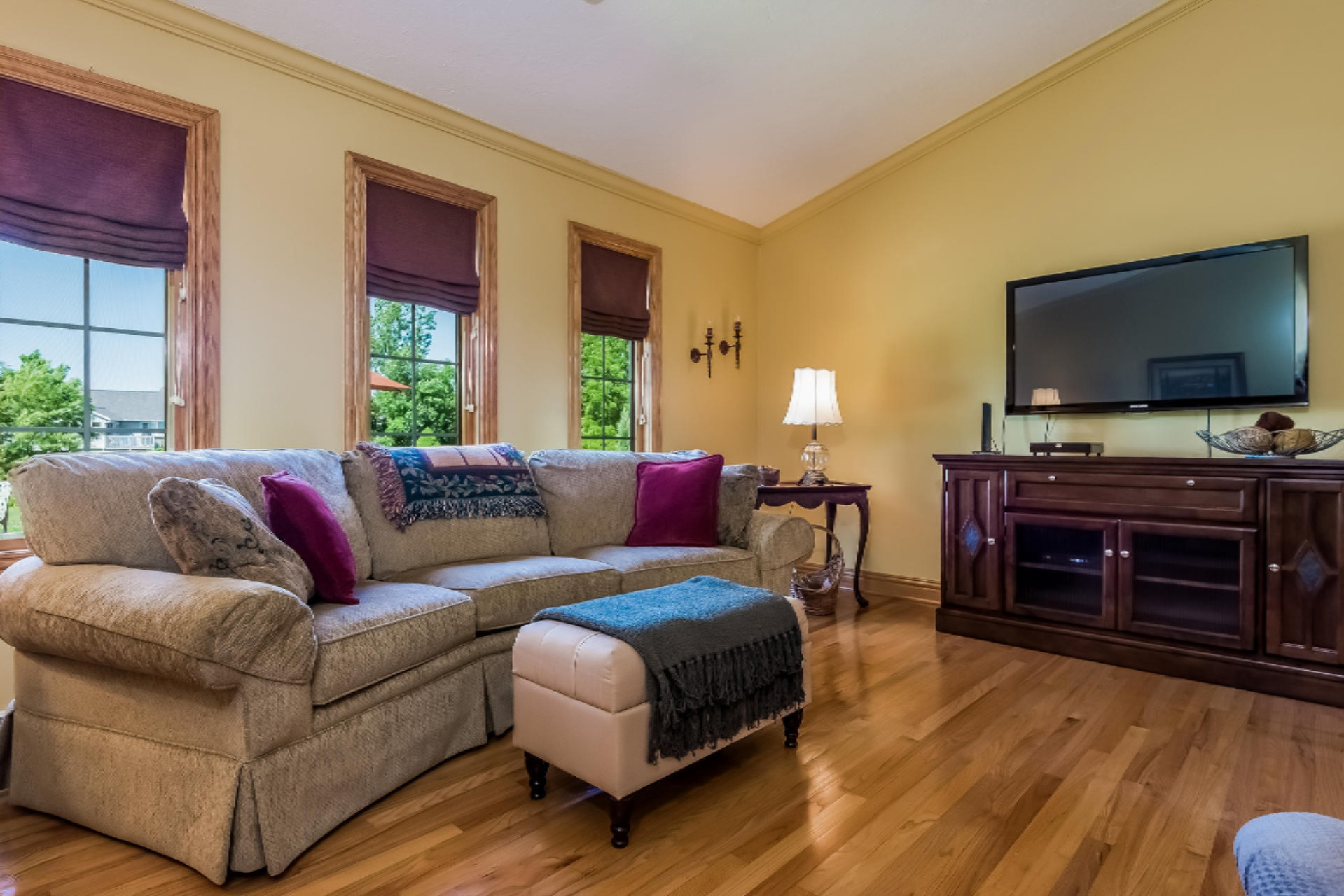10985 Riley Street Zeeland, MI 49464 - Photo 20 of 69 020-Family_Room-3009527-medium