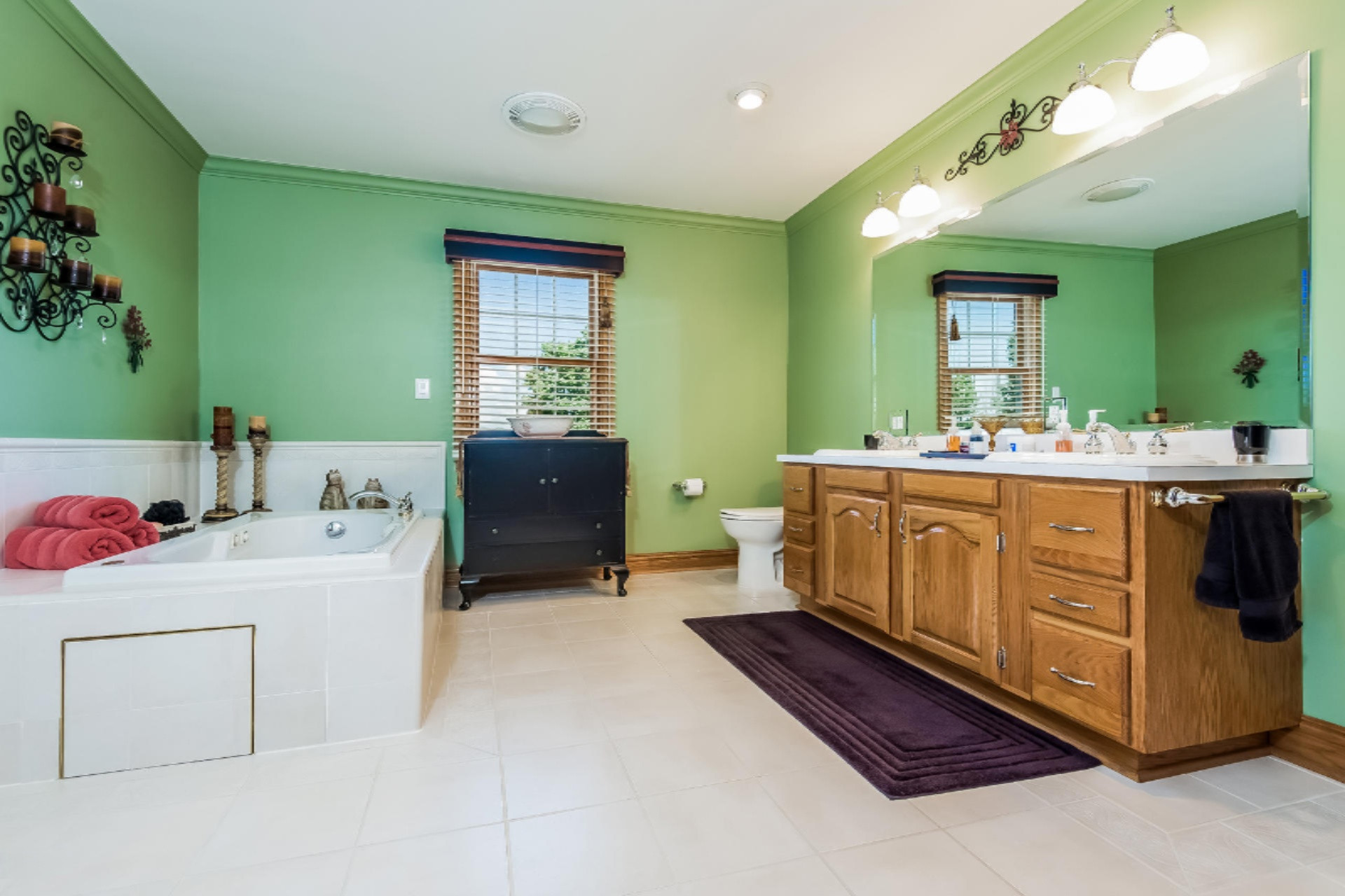 10985 Riley Street Zeeland, MI 49464 - Photo 46 of 69 035-Master_Bathroom-3009613-medium