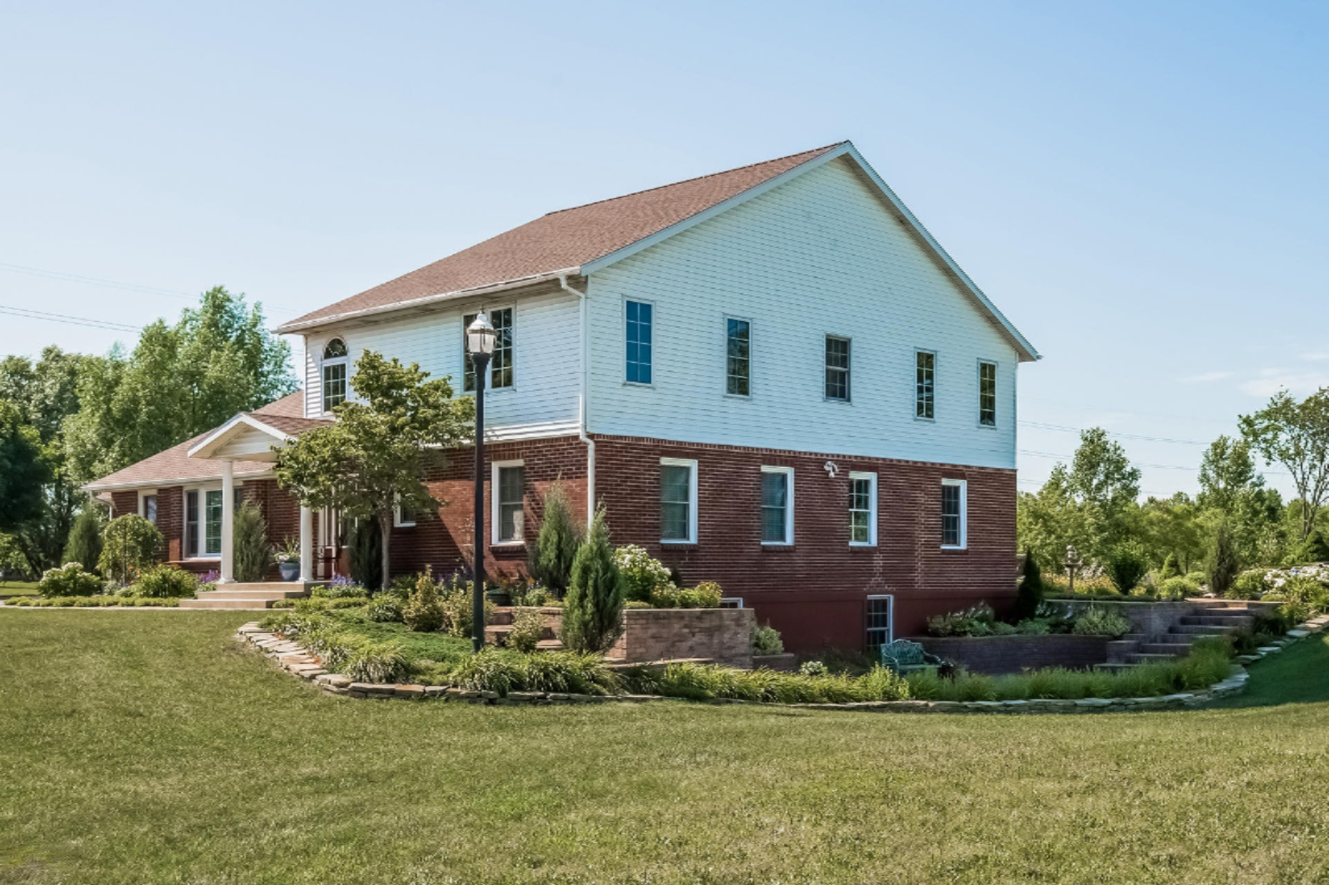 10985 Riley Street Zeeland, MI 49464 - Photo 63 of 69 062-Side_View-3009587-medium