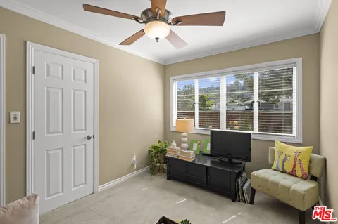 $637,500 | 5464 Village Green, Los Angeles, CA 90016