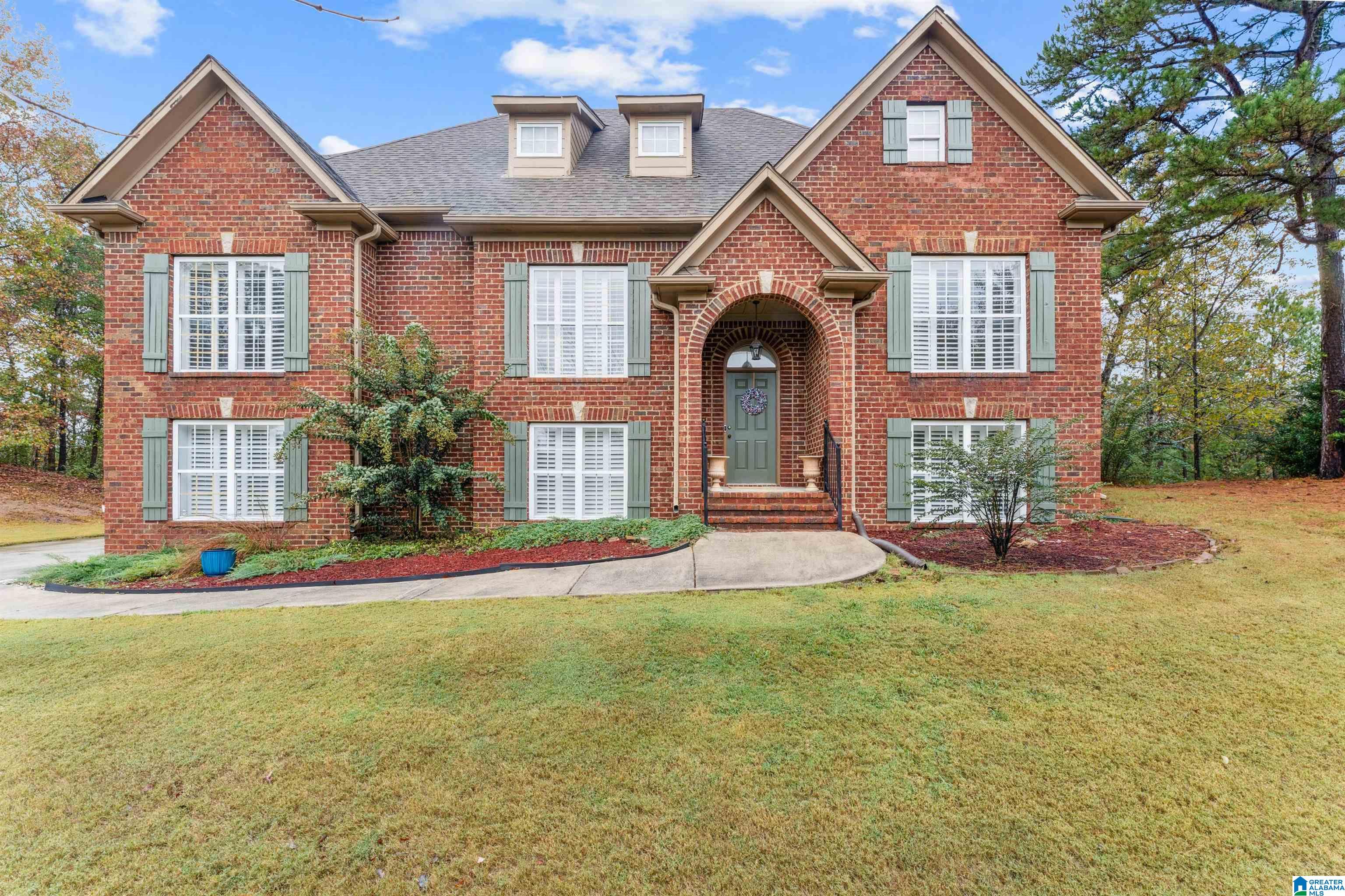 224 Legacy Parc Circle Pelham, AL 35124 - Photo 2 of 48