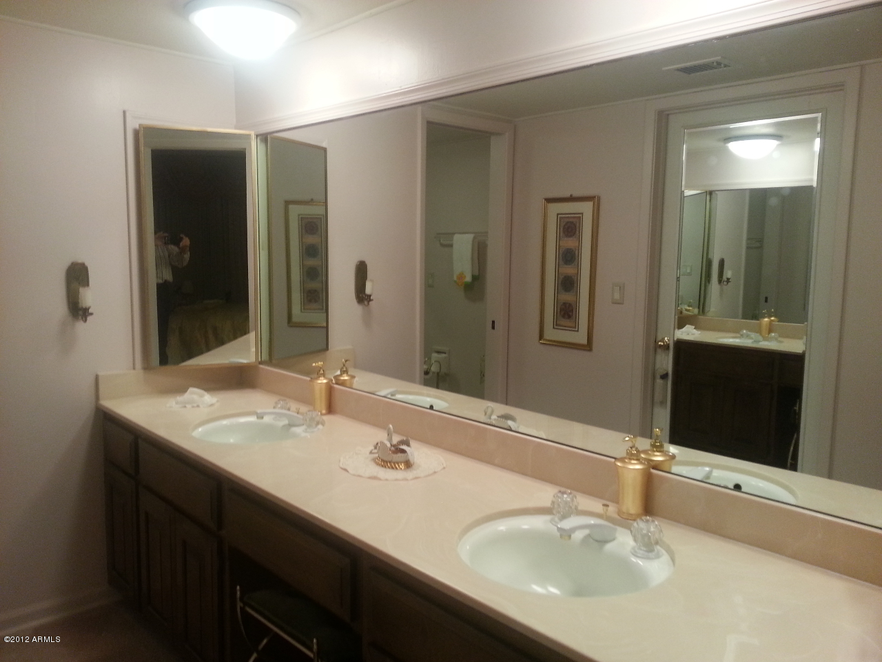531 East Boca Raton Road Phoenix, AZ 85022 - Photo 17 of 26 Master Bath Room 20121212_181943