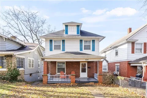 $160,000 | 424 North 16 Street, Kansas City, KS 66102