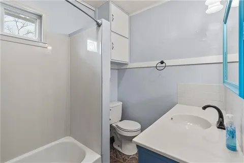 $160,000 | 424 North 16 Street, Kansas City, KS 66102