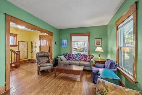 $160,000 | 424 North 16 Street, Kansas City, KS 66102