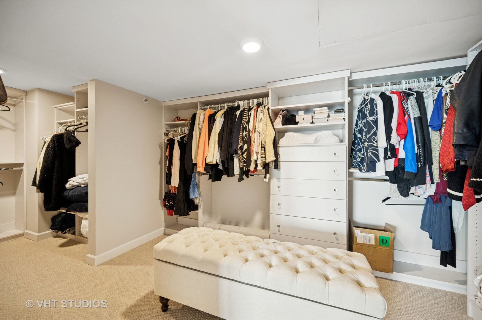 132 East Delaware Place, Unit 5106 Chicago, IL 60611 - Photo 37 of 42