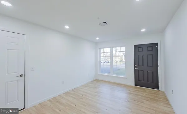 $272,500 | 13 Nicole Lane, Hazleton, PA 18202