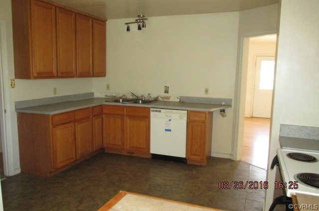 437 Captains Way Reedville, VA 22539 - Photo 5 of 14 Gallery Image 5