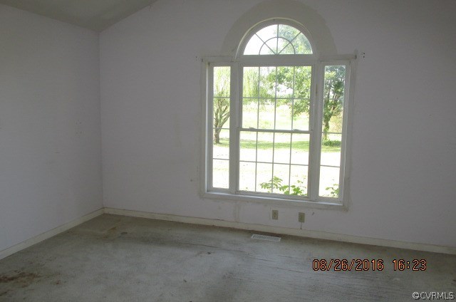 437 Captains Way Reedville, VA 22539 - Photo 7 of 14 Gallery Image 7