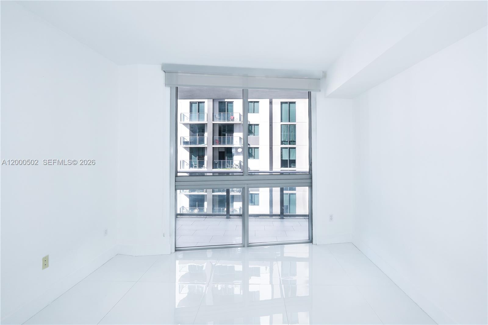 1010 Southwest 2nd Avenue, Unit 606 Miami, FL 33130 - Photo 7 of 46 a view of an empty room