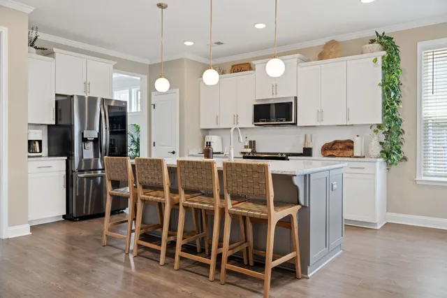 $644,850 | 203 Symphony Avenue, Summerville, SC 29486