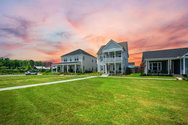 $644,850 | 203 Symphony Avenue, Summerville, SC 29486