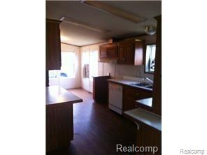 1710 Ridge Road Ypsilanti, MI 48198 - Photo 4 of 8 GetMedia (3).jpg