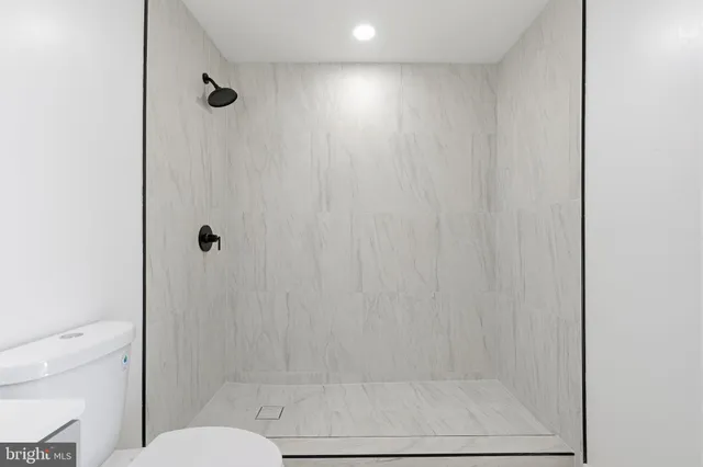 $3,250 | 68 Daffodil Lane, Levittown, PA 19055