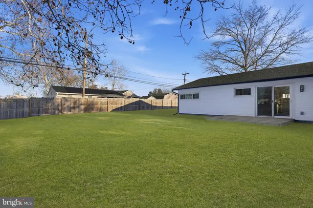 $3,250 | 68 Daffodil Lane, Levittown, PA 19055