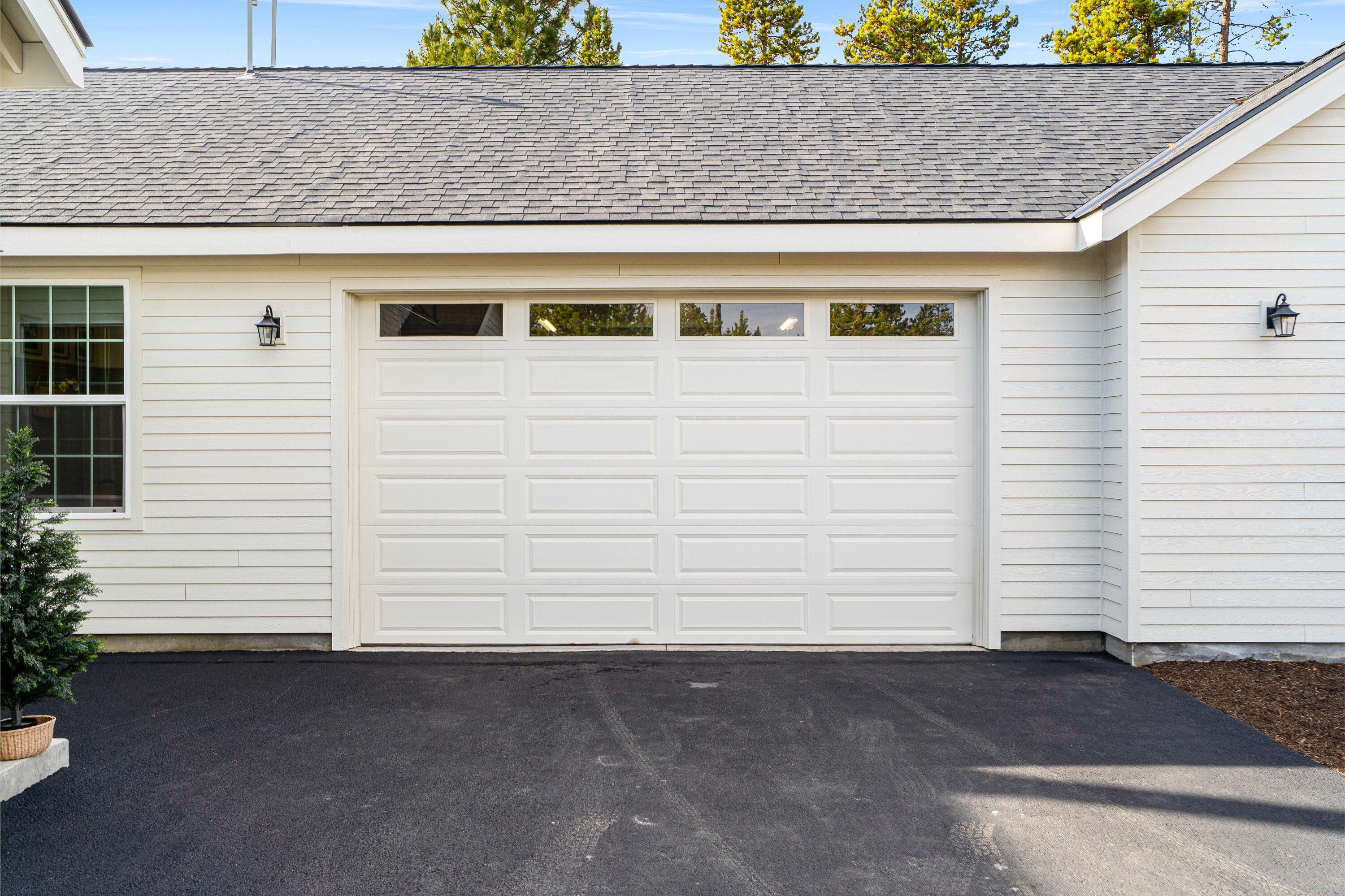 17189 Covina Road Bend, OR 97707 - Photo 20 of 81 06-Exterior