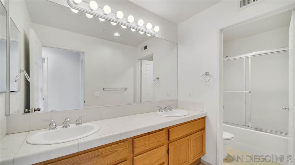 8576 Clifford Heights Road Santee, CA 92071 - Photo 15 of 25 Gallery Image 15