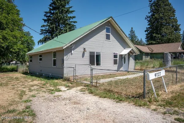 $340,000 | 9727 West E Street, Worley, ID 83876