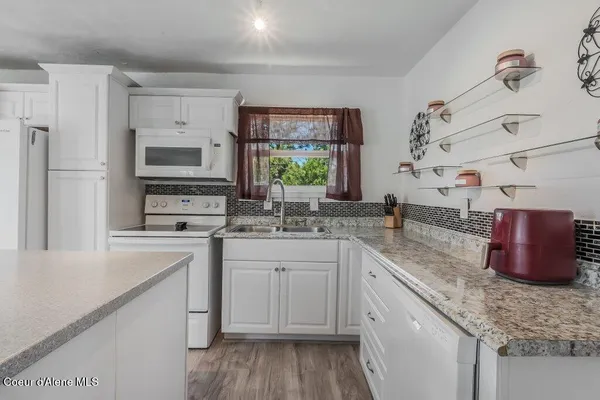 $340,000 | 9727 West E Street, Worley, ID 83876