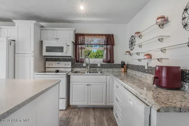 $345,000 | 9727 West E Street, Worley, ID 83876