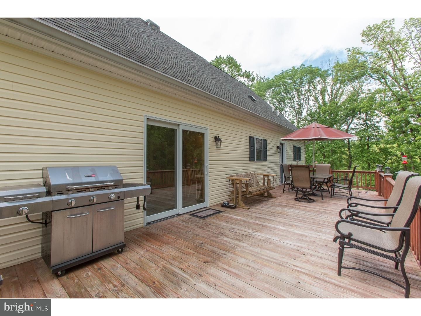 540 North Mill Road Kennett Square, PA 19348 - Photo 22 of 25 Deck