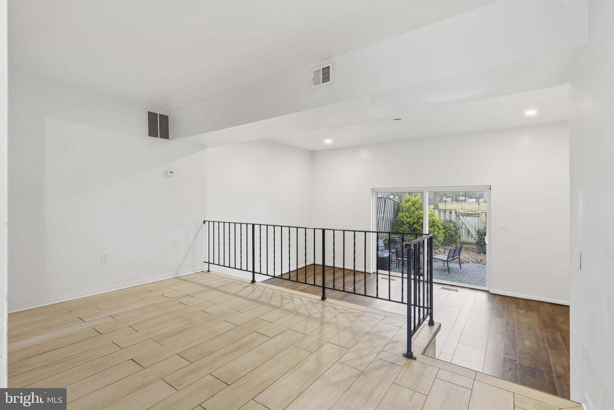 11072 Berrypick Lane Columbia, MD 21044 - Photo 2 of 35 a view of an empty room