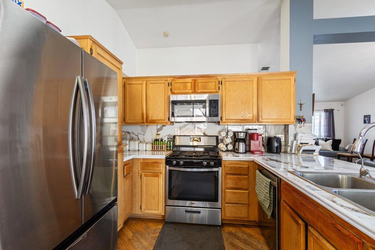 3724 Juniper Ridge Lane Rosamond, CA 93560 - Photo 12 of 26 IMG_7172