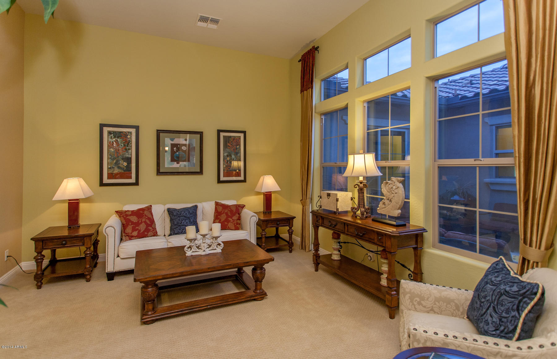 1819 West Red Fox Road Phoenix, AZ 85085 - Photo 17 of 56 Living Room2