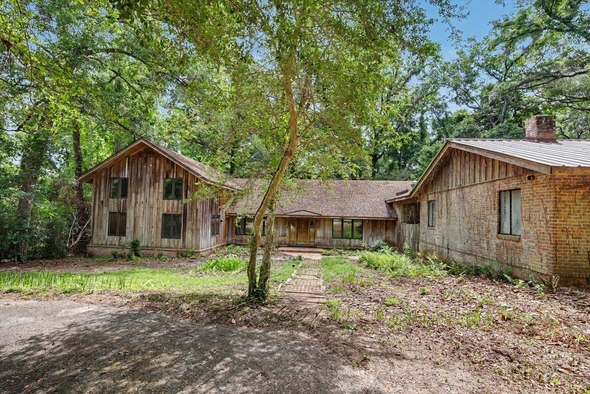 3101 Livingston Road Tallahassee, FL 32303 - Photo 1 of 42
