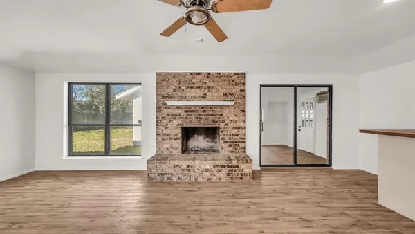 $310,000 | 121 Meadow Lane, Aledo, TX 76008